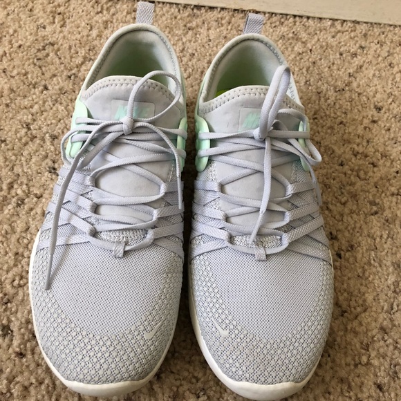 Nike Shoes - Nike free TR 7 training